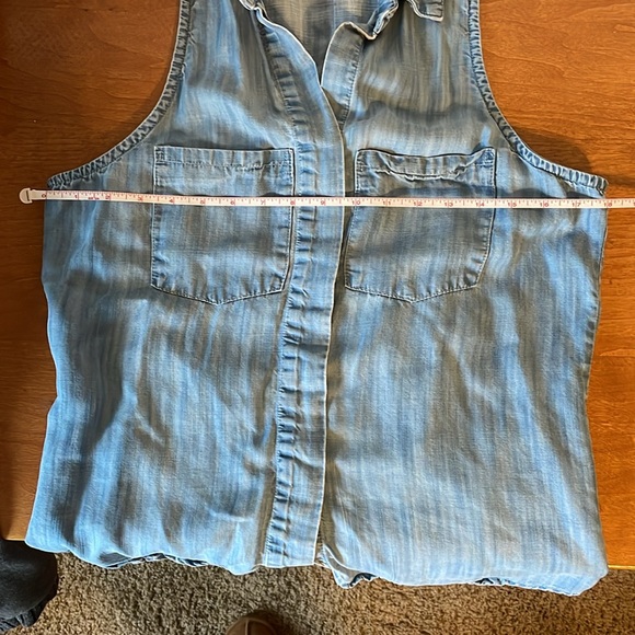 Cloth & Stone denim sleeveless shirt - Picture 6 of 6